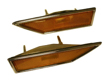 Front Side Marker Light Assemblies for 1970-72 Oldsmobile Cutlass and 442 - Pair